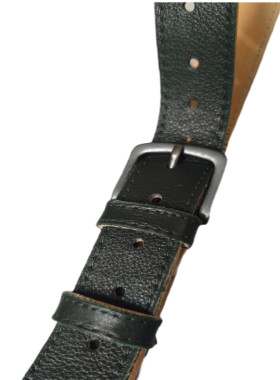 Πράσινο σκούρο με ήπιους "πόρους" δερμάτινη ζώνη