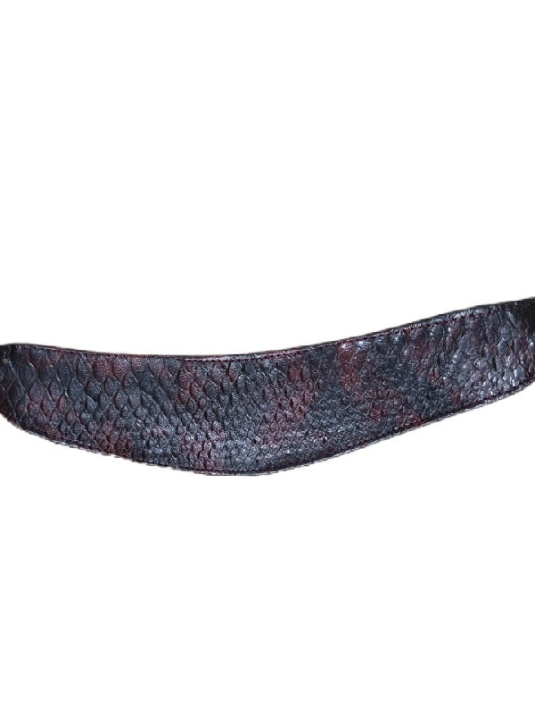 "Φίδινες" αναγλυφες φολίδες μπορντό-μαύρες απο μοσχάρι δερμάτινη ζωνη