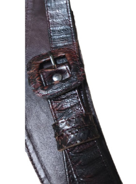 "Φίδινες" αναγλυφες φολίδες μπορντό-μαύρες απο μοσχάρι δερμάτινη ζωνη