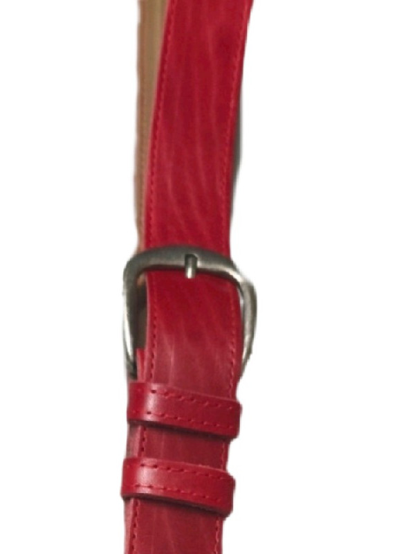 Κόκκινη δερμάτινη ζωνη με ασορτί πορτοφολάκι