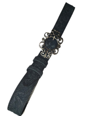 Μαύρη δερμάτινη ζώνη με έντονα ανάγλυφα σταμπαριστά λουλουδια