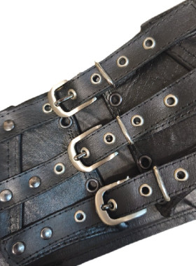 Δερμάτινη ζώνη "κορσες", με 3 λουράκια